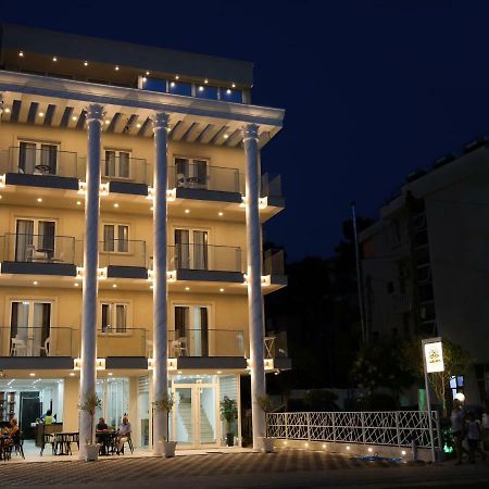 Julius Hotel Голем Экстерьер фото