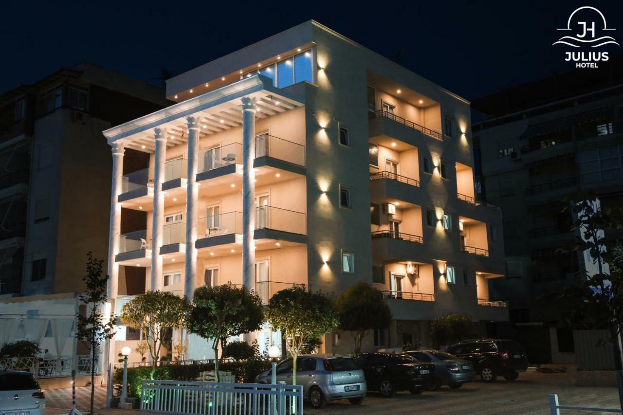 Julius Hotel Голем Экстерьер фото