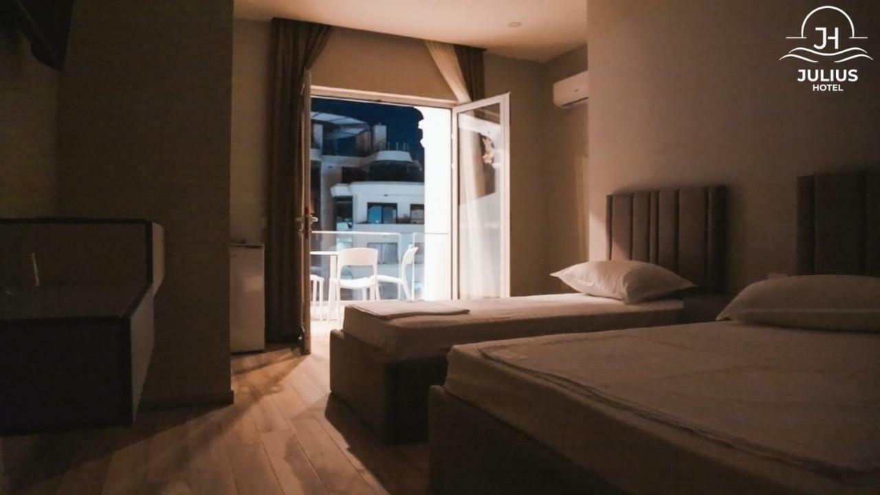 Julius Hotel Голем Экстерьер фото