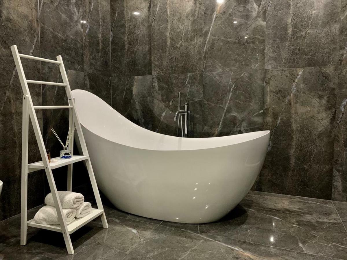 Julius Hotel Голем Экстерьер фото