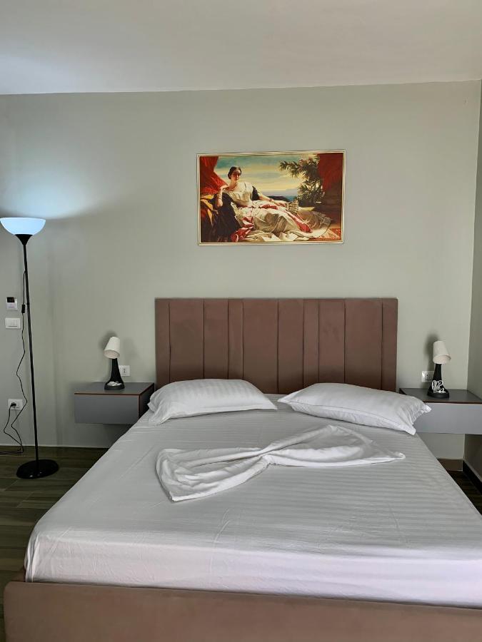 Julius Hotel Голем Экстерьер фото
